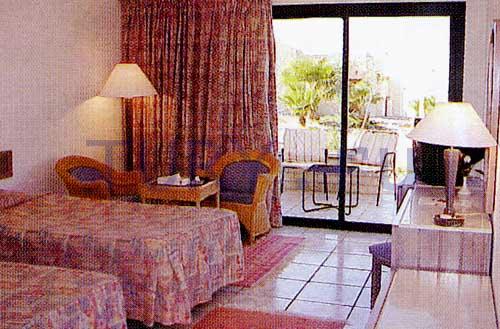 coral_beach.room.jpg